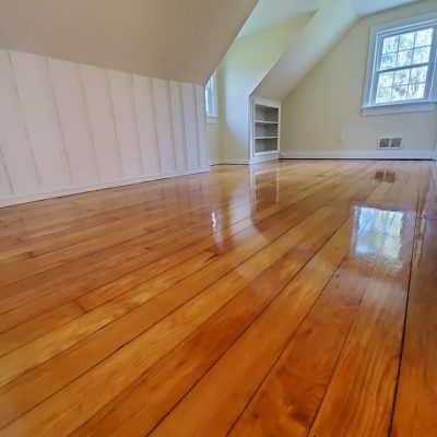 Aullwood-Flooring-About-Us-Upstairs-Room